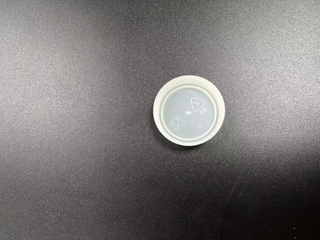 Plastikowa zakrętka z PP do kontaktu z żywnością, zakrętka z polipropylenu formowana wtryskowo, dostosowywana gwintowana pokrywka do słoików/butelek