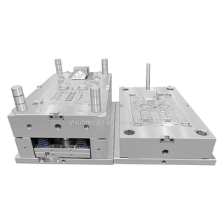 Niestandardowe formowanie wtryskowe Wysokie przezroczyste światła chirurgiczne soczewki od producenta formowania