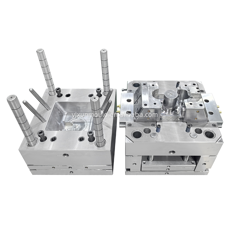 Dwukolorowe formy rotacyjne: jak produkty dwukolorowe umożliwiają zintegrowane formowanie w jednym kroku